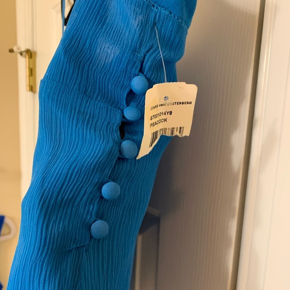 Diane Von Furstenberg Vintage 100 % Silk Shell Fully Lined Details Size 8 NWT - Picture 6 of 8